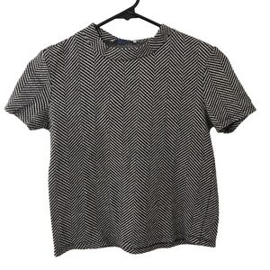 Zara grafaluc chevron tweed black and white short sleeve crop top M